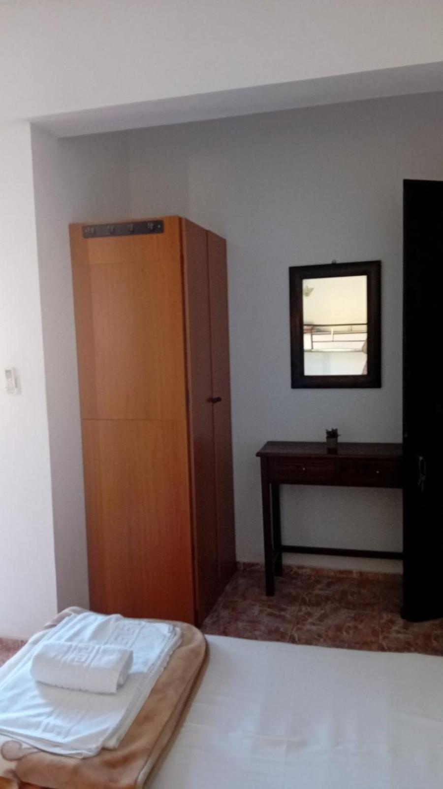 Kostas Studios Apartments - Ενοικιαζόμενα Δωμάτια Με Κουζινάκι Myrina Eksteriør bilde